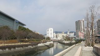 ベイエリアにあります