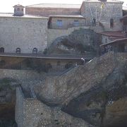 メテオラの中で最大最古の修道院