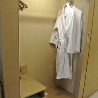 スリッパ・バスローブあり