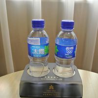 無料のお水もあり