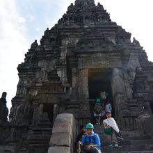 ロロ・ジョウグラン寺院