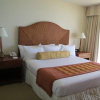 マスターベットルーム（ランドリーはこちら）