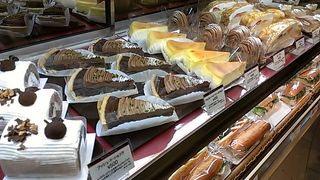 銀座４丁目交差点のドトールは便利カフェ。