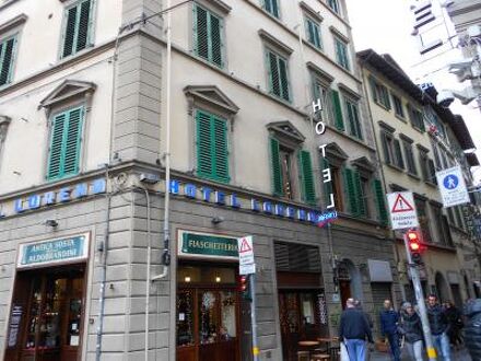 ホテル ロレナ 写真