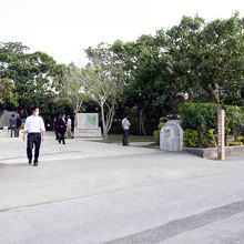 ひまゆりの塔入り口です