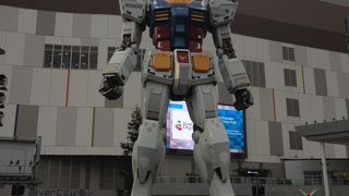 ガンダムもいいけど、お店もいい！