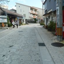 雰囲気のある町並みも良いですね。