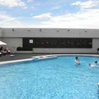 屋上の屋外プール