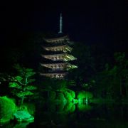 夜の瑠璃光寺