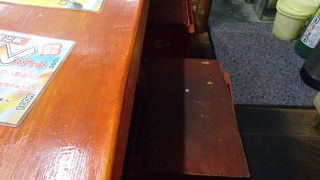 新鮮な生たまごをベースにふつうの玉子かけごはんや 納豆玉子かけごはん等、様々なごはんが有ります