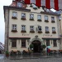 こじんまりしたホテル