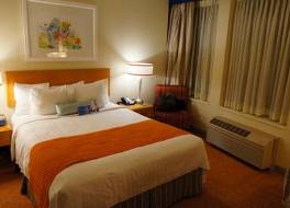 フェアフィールド イン アンド スイーツ バイ マリオット シカゴ ダウンタウン 写真