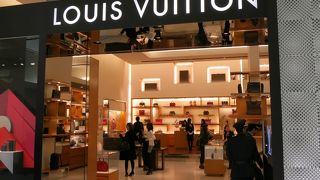 新宿高島屋１Ｆ最奥