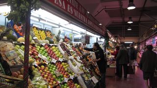 買い食いが楽しい市場