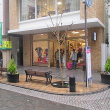 「フクゾー」…元町ブランドの代表格ですね