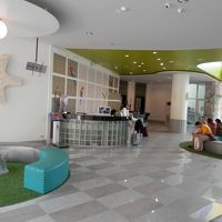 病院の様なフロントデスク