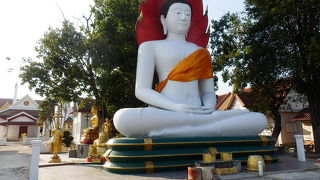 Wat Mani Chonlakhan