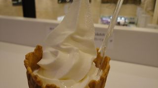 四つ葉乳業直営