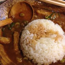 〆にごはんを投入