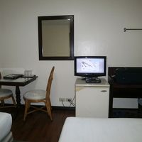 NHKが見られるテレビと冷蔵庫です。