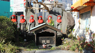 昔の刑場跡にある供養のための六地蔵