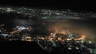 雲がかかっていて残念