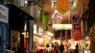 海の幸の丼を食べました。