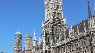 新市庁舎の仕掛け時計