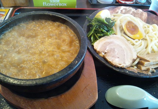 石焼の器で冷めないスープはすごい