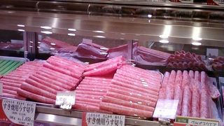 小さなイートインもあって、魅力的。