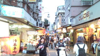 熱気、熱気、熱気。これこそチャイニーズパワーの結晶