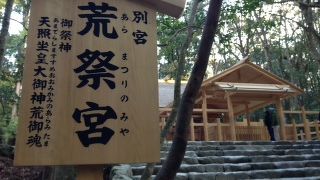 やっぱり人が多いです。