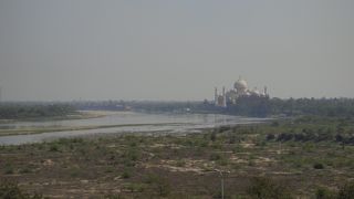 タージマハルを望めます