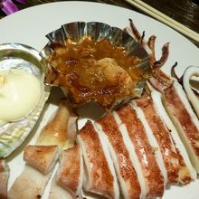 烏賊の丸焼き肝ソース付