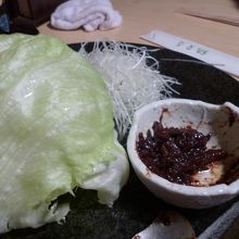 肉味噌レタス巻き