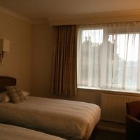 清潔でした、ベッドのスプリング良かった。