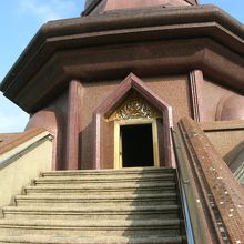 運が良いと内部が見れます