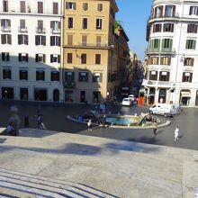 署名してください、って、声もかけられました。無視