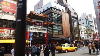 土日は凄い人出