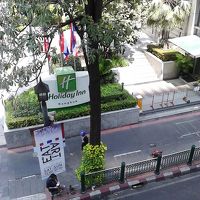 駅直結の状態です