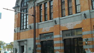 他の貿易港にも負けない長い歴史を感じる町並み