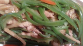 中華のお惣菜が何でも手に入りそう。