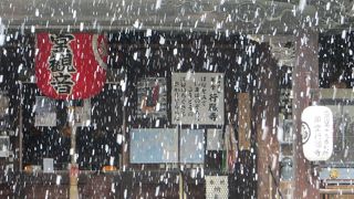 雪の境内は素敵でした。