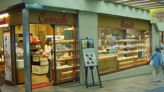 人気のベーカリーです