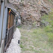 トンネルには番号がふってあります。