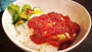 博多駅からすぐ近くの便利カフェ