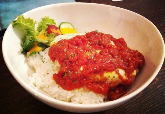 博多駅からすぐ近くの便利カフェ