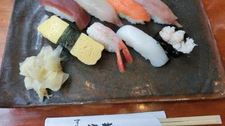 お手軽ランチならさくらにぎり☆