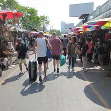 チャトゥチャック・ウィークエンド・マーケット