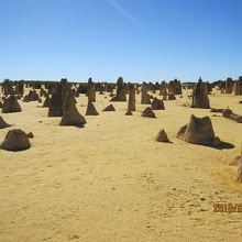 ナンバン国立公園(ピナクルス)